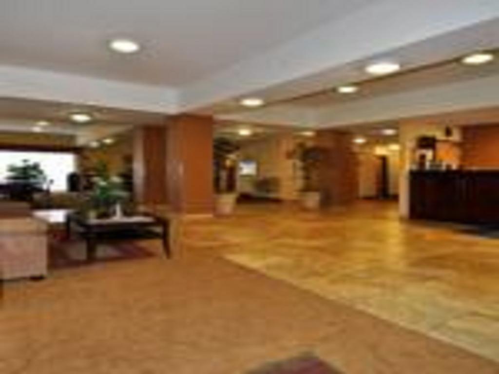 Days Inn By Wyndham Semmes Мобіл Екстер'єр фото
